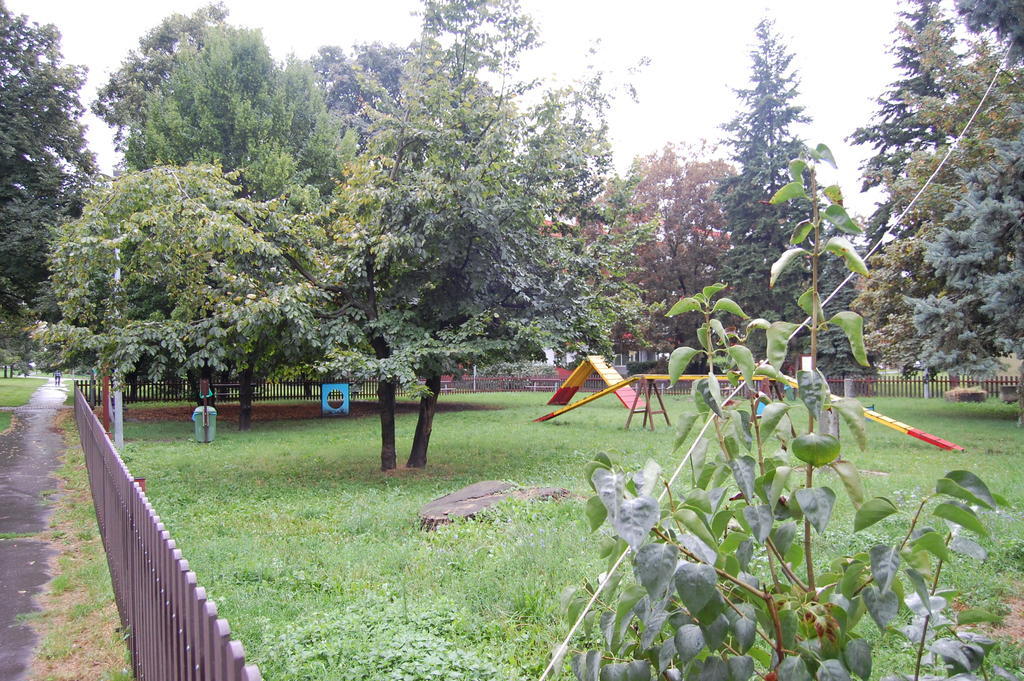 Invalidovna Apartment Прага Екстер'єр фото