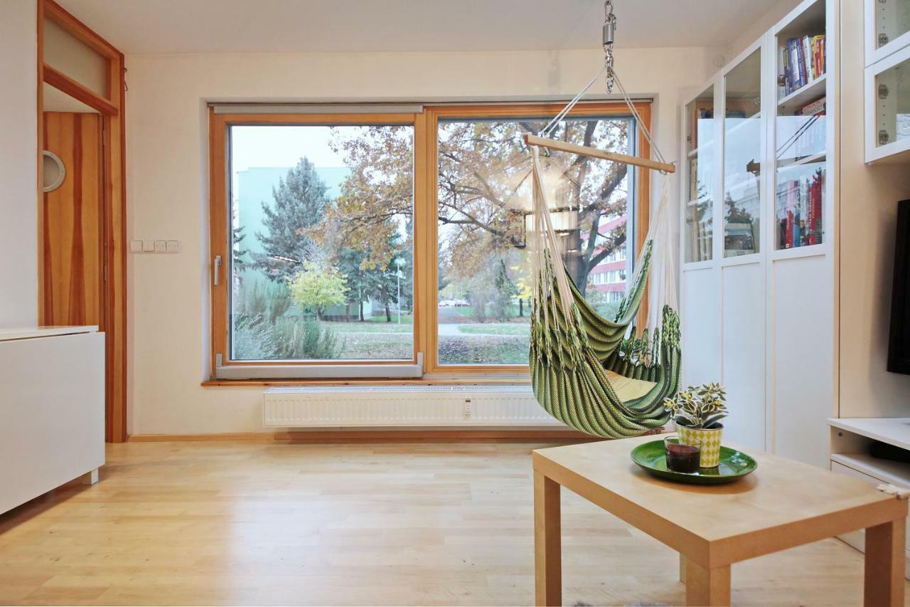 Invalidovna Apartment Прага Екстер'єр фото